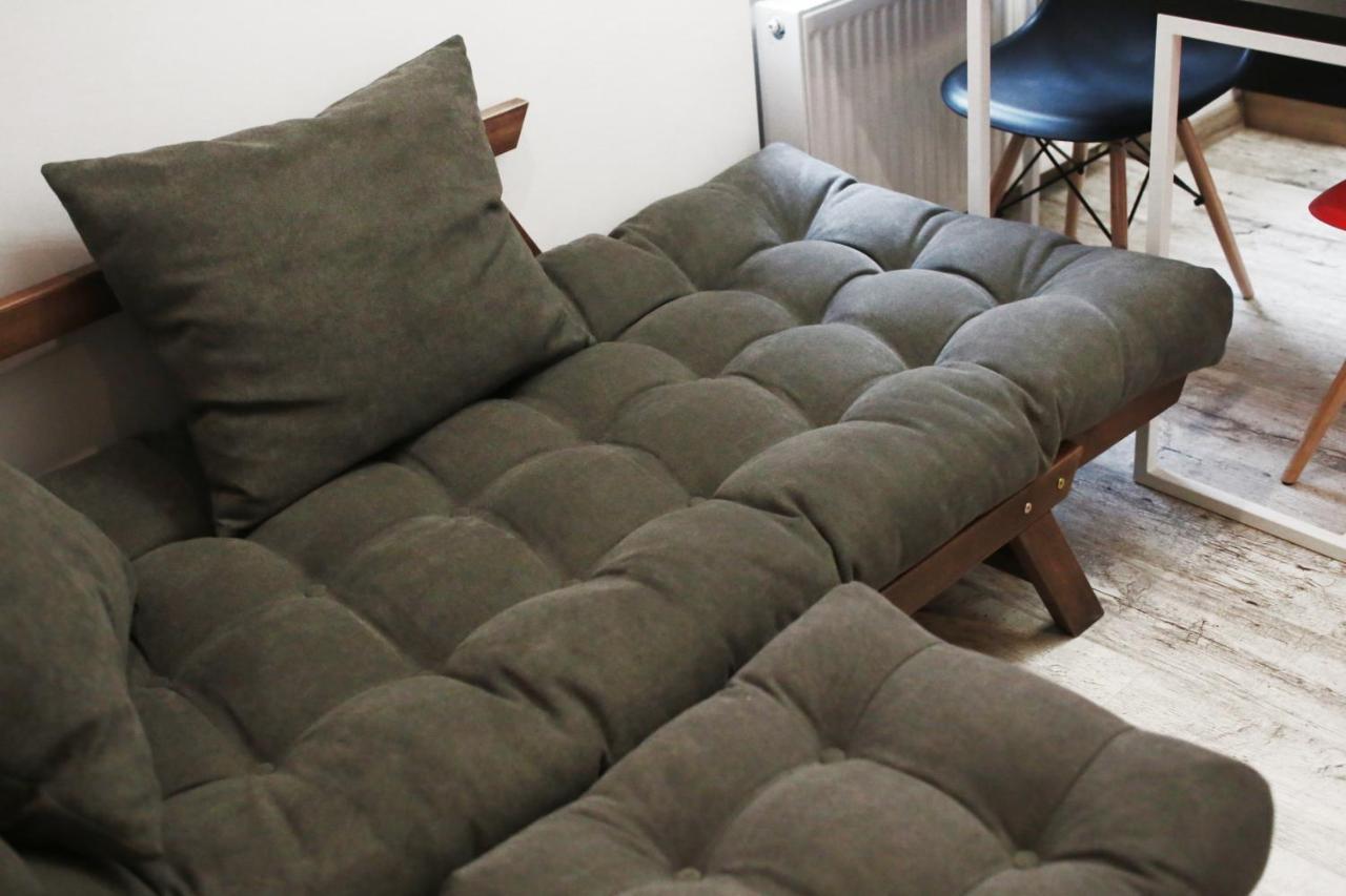 Lion King Lesya Appartement Lviv Buitenkant foto